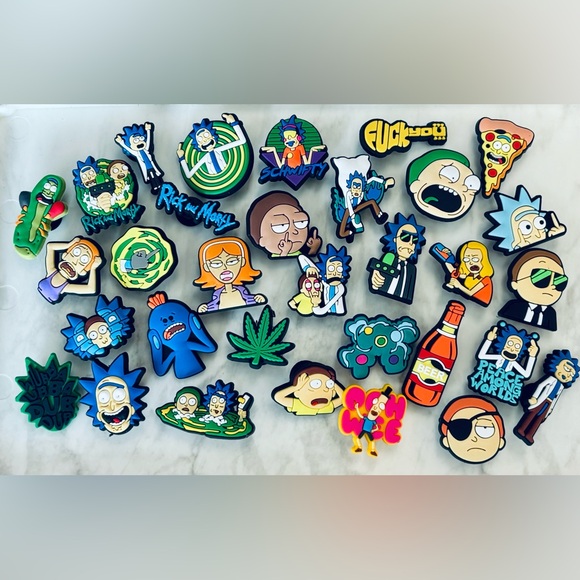 New in Package 32 Piece Rick & Morty Croc Charms - Picture 4 of 4